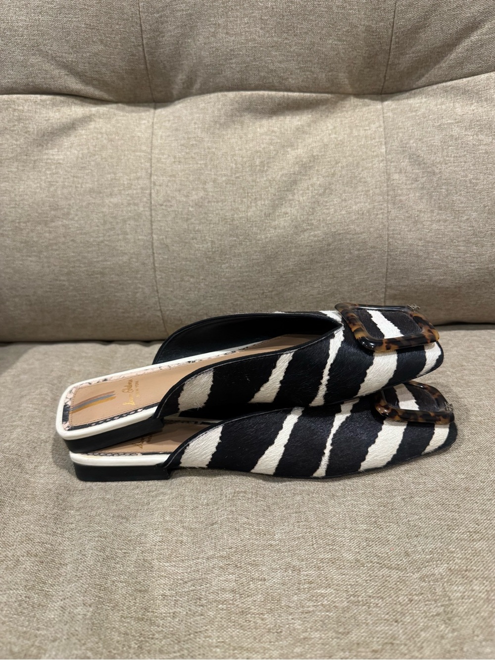SAM EDELMAN Women’s Lavina Buckle Mules 8 NWOB - Picture 6 of 9